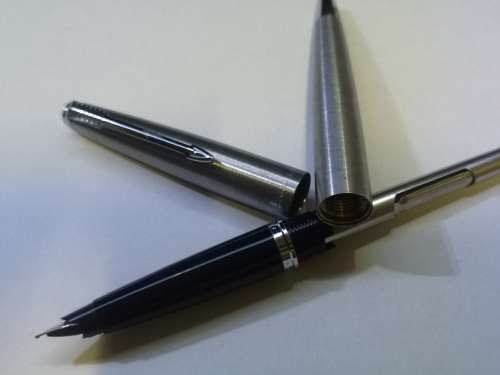 Parker pen