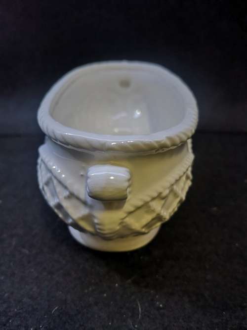 Vintage Rubens originals -Los Angeles - Made in Japan oval ceramic planter/vase