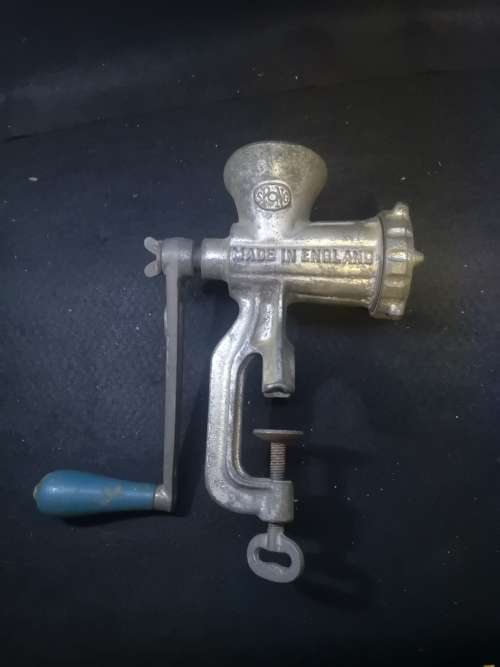 Vintage Spong London No 5 meat grinder