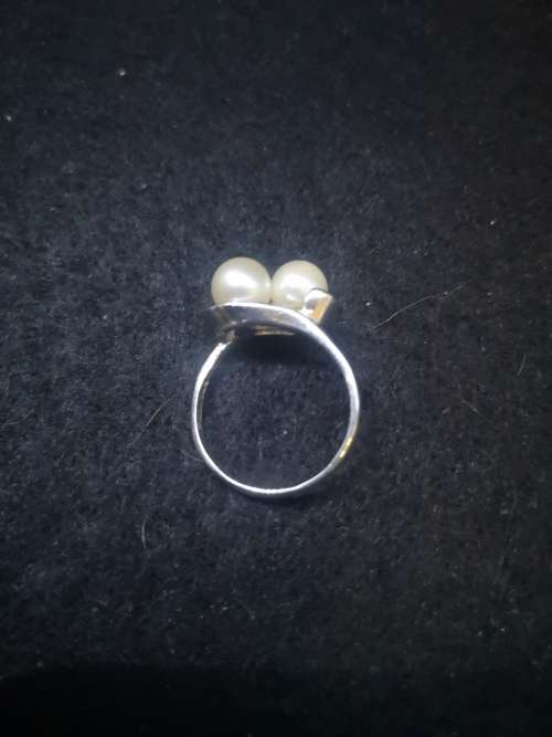 Sterling Silver ring with two genuine pearls size N