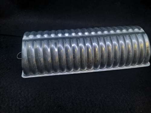Antique bread pan topper - cut your bread on pre-measured marks 40x12x6cm