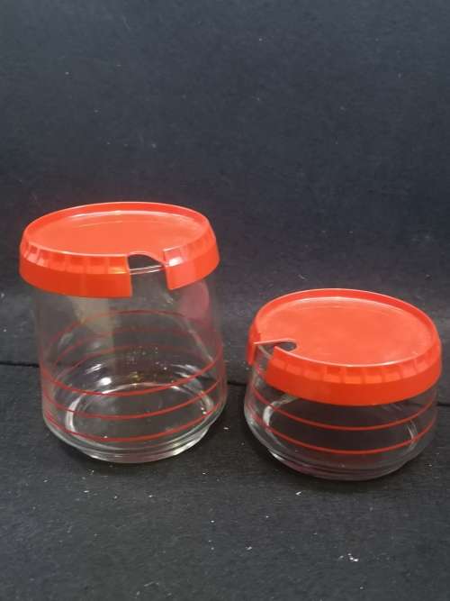 Red top jam pots