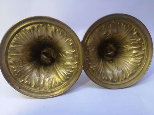 Set candle holders