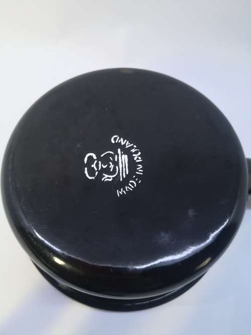 Polish enamel saucepan - Black
