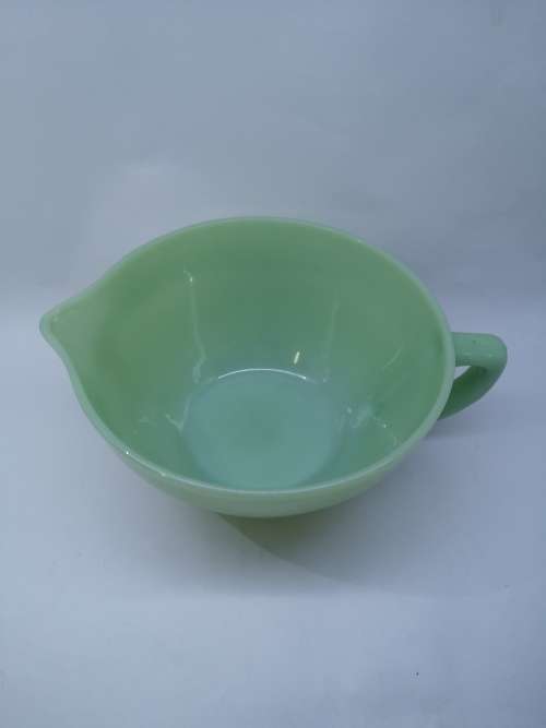 FIRE KING JADEITE MIXING BOWL