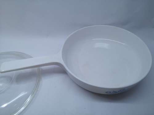 Corning ware Blue Cornflower skillet with glass lid Rangetoppers tm N-B 1/2-B 81/2 inch USA