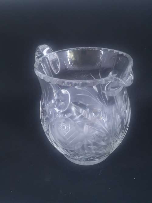 Stunning cut glass jug - heavy