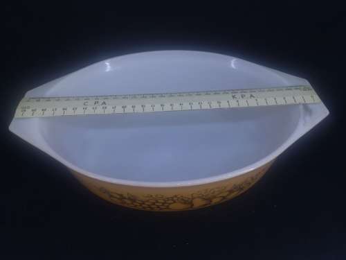 Vintage Pyrex milk glass dish