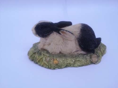 Vintage  John Beswick studio Scuplture - The countryside Series - Contentment