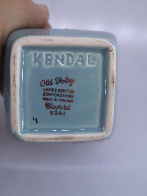 Kendal Old Foley Capri sugar pot