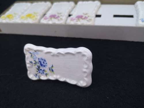 Name placements/dish tags Elweco