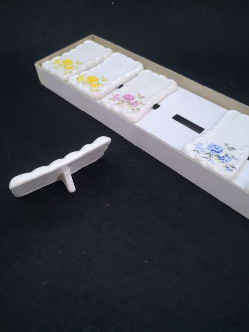Name placements/dish tags Elweco