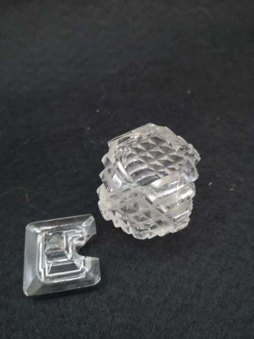 Vintage glass salt/mustard pot