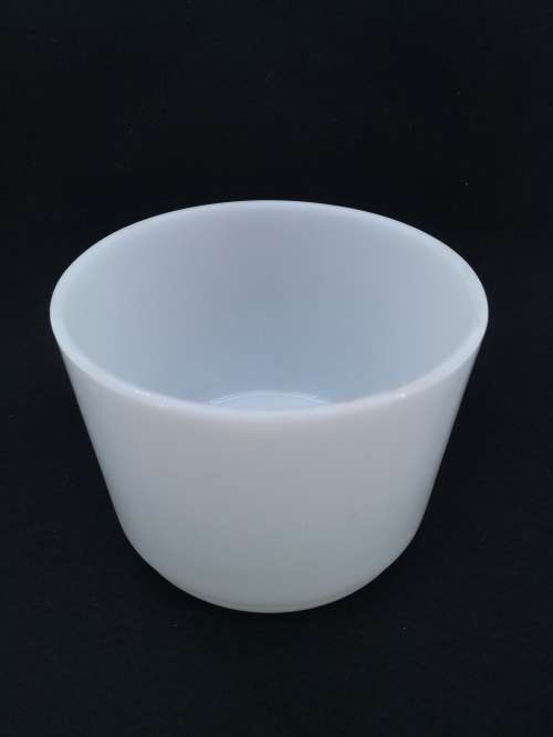 Kenwood mixing bowl - milk glass