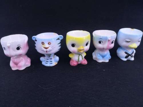 Vintage egg cups - too cute! See condition