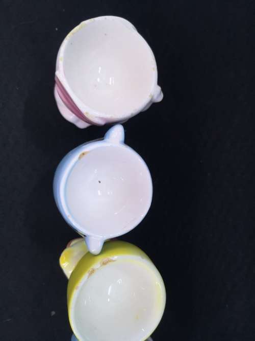 Vintage egg cups - too cute! See condition