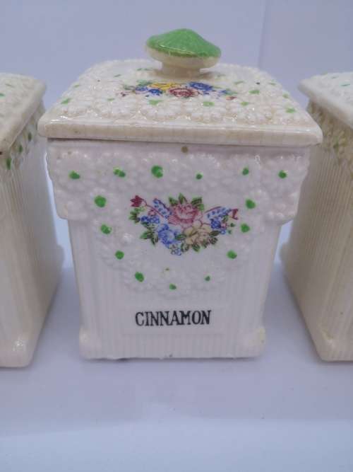 Ceramic vintage spice storage jars set