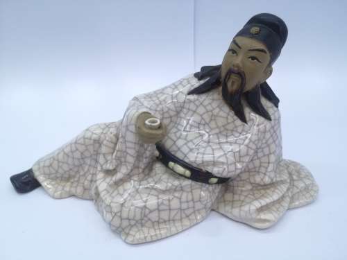 Raku Chinese statue