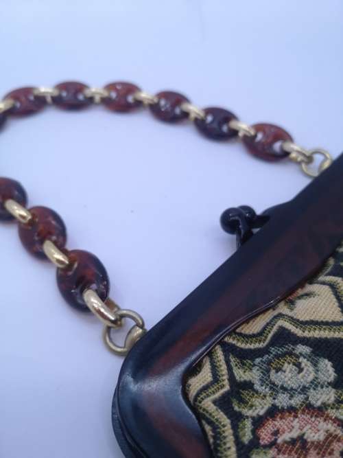 Vintage bag - made in Italy - with comb in leather case