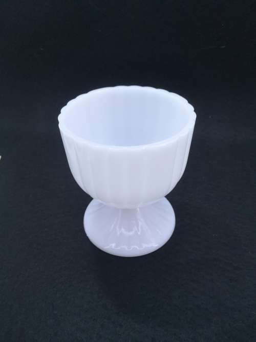 Milk glass vase/bowl footed