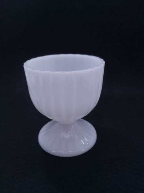 Milk glass vase/bowl footed