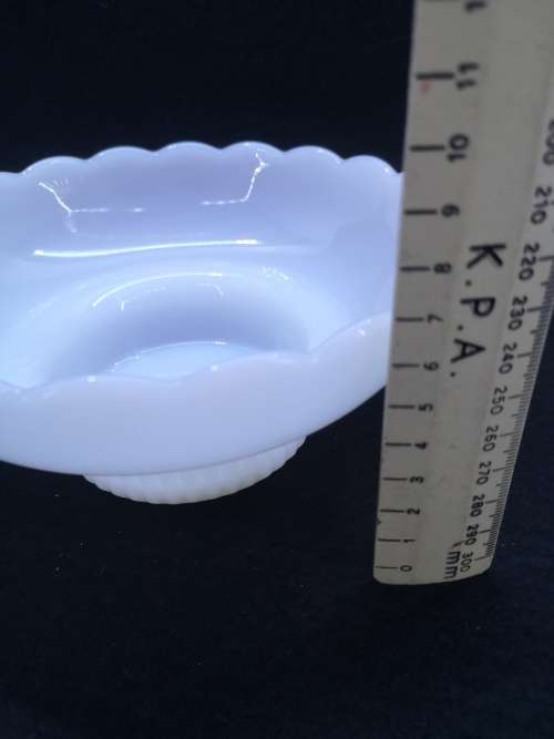 EO Brody Milk Glass bowl