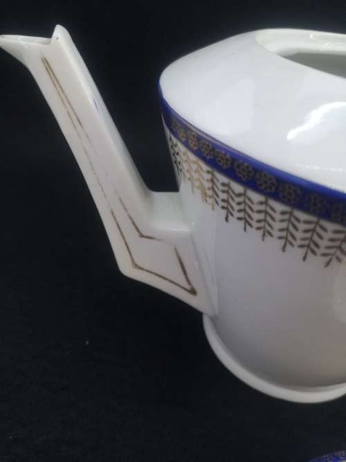 Tea pot - unmarked