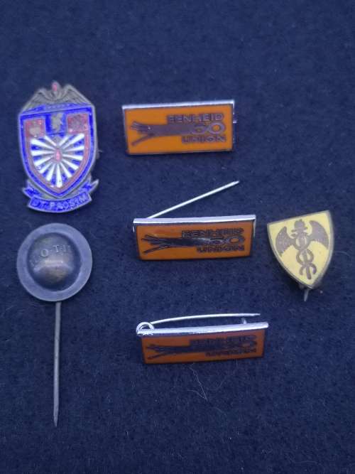Eenheid  50 years of Union  badges and more!