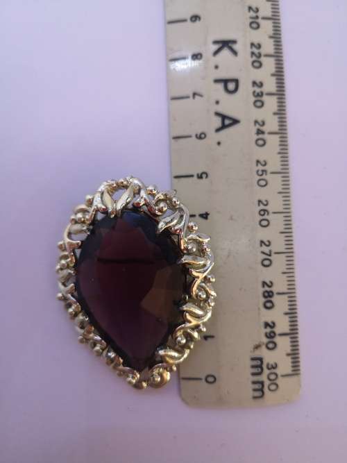 Big brooch - look!