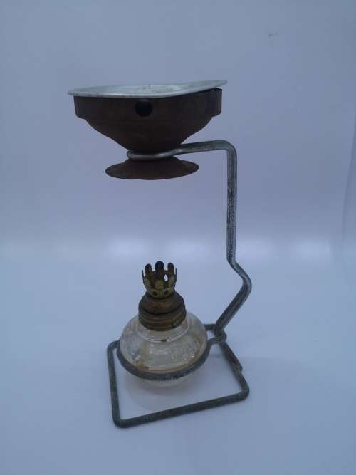 Vapo Cresolene Lamp
