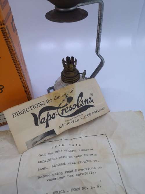 Vapo Cresolene Lamp