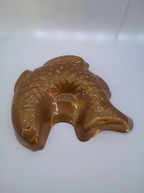 Copper fish mould