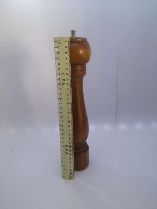 Huge pepper grinder