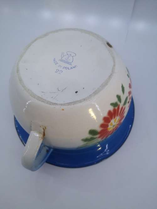 3 Piece stunning Polish enamel bowl jug and pot