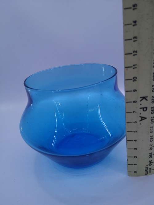 Vintage turquoise glass vase