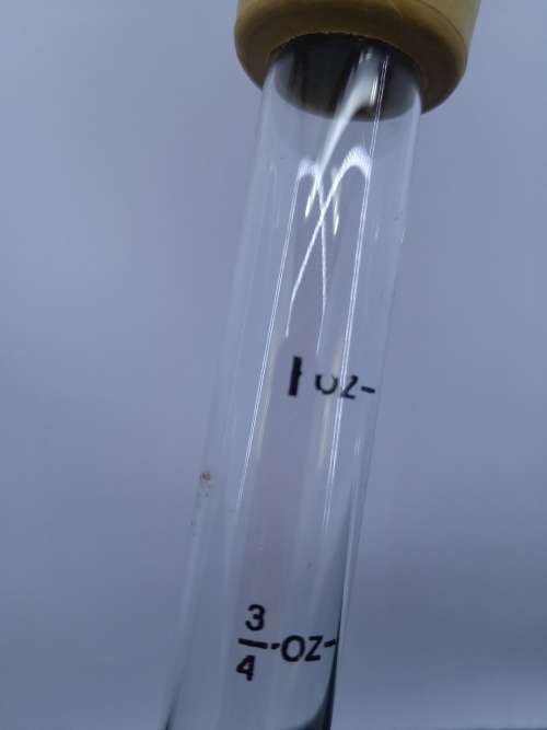 Kitchen glass baster