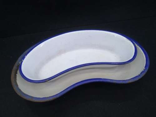 Kochums  enamel kidney bowls