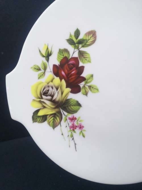 Vintage Pioneer porcelain South Africa cake plate