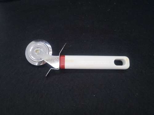 Vintage pie dough cutter