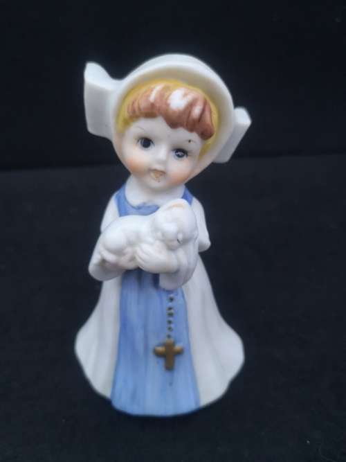 Nun figurine