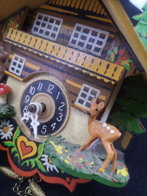 STUNNING GEBRUNDER KUNER GERMAN  CUCKOO CLOCK not tested - no key - one tree top has damage