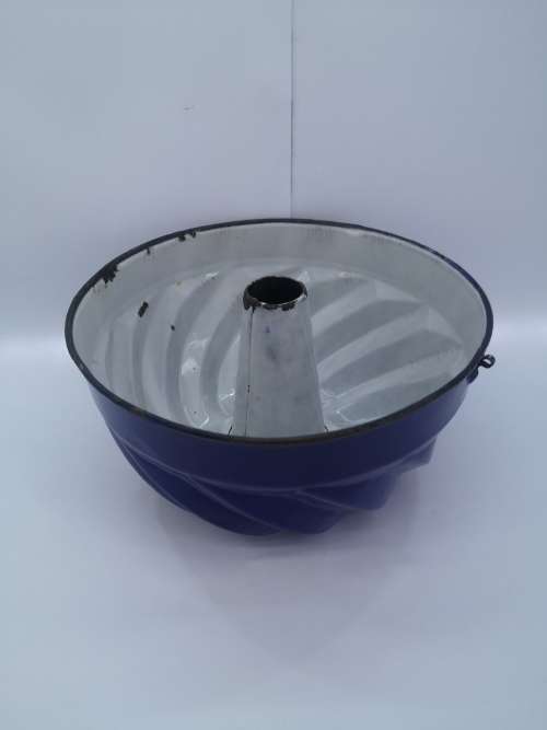 antique Big cobalt blue enamel jelly form/ Bunt cake pan