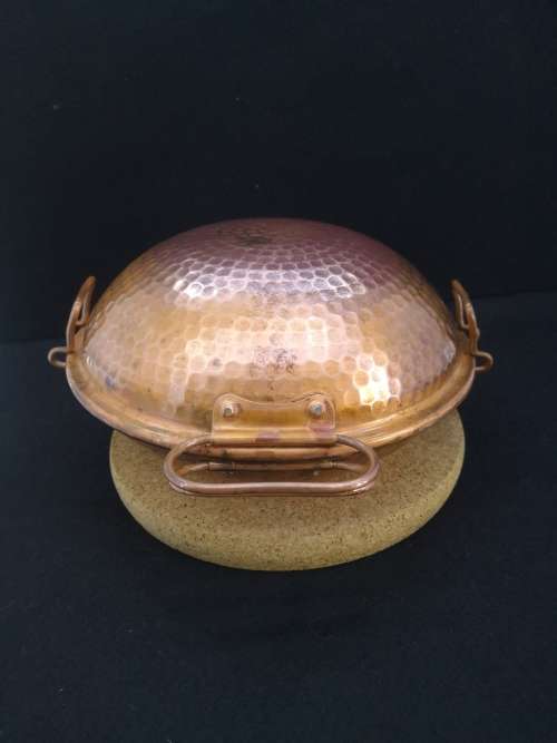 Traditional Hammered Copper Cataplana Food Steamer Pot with cork rest