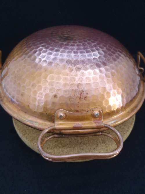 Traditional Hammered Copper Cataplana Food Steamer Pot with cork rest