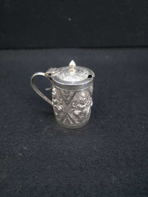 Detailed small condiment pot 50% silver I was told - no markings - non magnetic