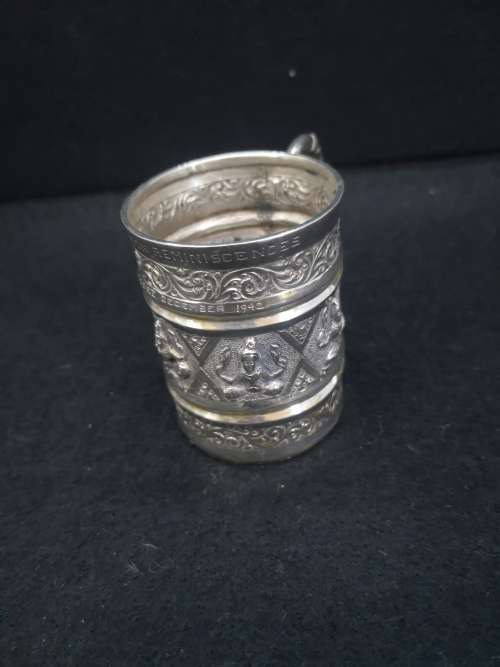 Detailed small mug 50% silver I was told - no markings - non magnetic
