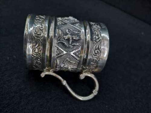 Detailed small mug 50% silver I was told - no markings - non magnetic