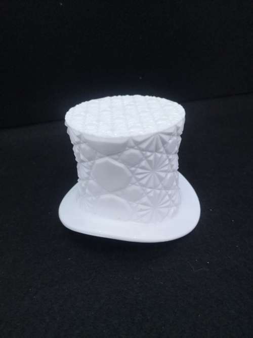 Small Milk glass Top Hat vase