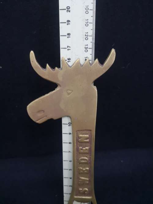 Brass opener - Sweden