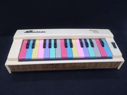 Vintage Sunrise piano  - untested - as is